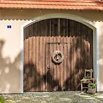 Zvonkova By Interhome Daire *