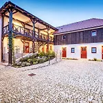 Zvonkova By Interhome *