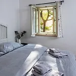 Daire Zvonkova By Interhome