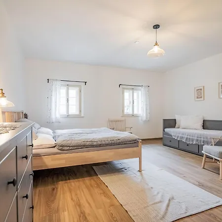 Zvonková By Interhome *